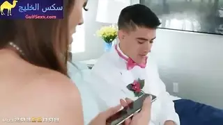 زوجة ساخنة تمتلئ بقضيب جوردي العملاق