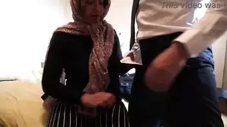 سكس ينكيك زوجة عمة في الفندق مترجم للعربية