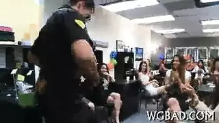 عشاق عرب في شغف صريح