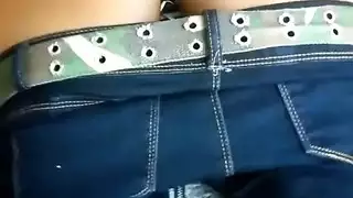 تعليم صريح: مص وإيلاج أصابع في كس إبوني بالتفصيل