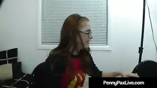 جنس منزلي خفي: امرأة متزوجة تمارس الجنس مع رجل صديقتها