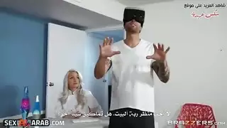 رفيقة واقع افتراضي مخصصة لمشاهد إباحية صريحة بدون فلترة