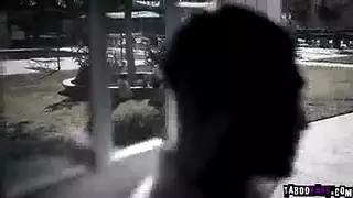 الأكثر انتشارًا لعام 2018: طالبة عاهرة تأخذ زب جميع زملائها