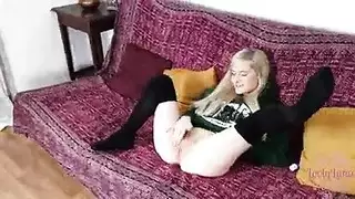 مهبل ضيق يستمتع بمتعة جنسية شديدة