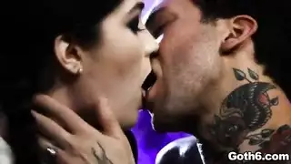 فيلم منزلي محرم: نيك عنيف ولعق فرج شرس