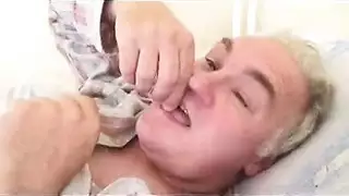 سكس مصمه بنت