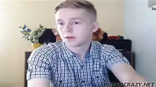 هولندية ممتلئة الجسم تتوسل لقذف داخلي