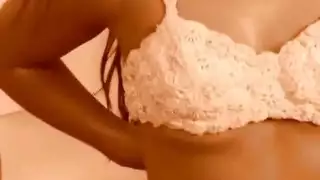 سكس برازيلي قاسي: فم وفرج وطيز محشوة