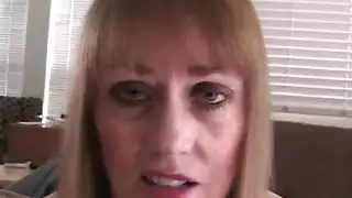 وفرة من الأثداء الكبيرة في مقاطع جنس متحركة صريحة