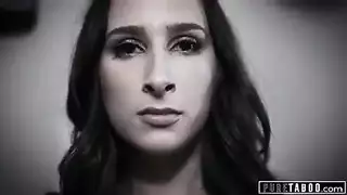 تطلب من امها تتناك من ابوها توافق وتخليها تتناك بقوه