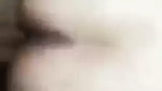بنت تريد المال و تقلع ملط قوري