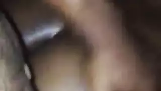 امي الشرموطة تنام على بطنها امامي