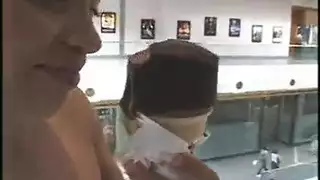 مدلل اليورو الهواة ريمكس على كاميرا الويب من قبل وكيلها