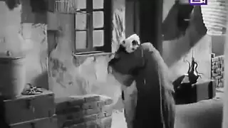 مقطع إباحي عربي تقليدي: قبلة فرنسية قبل جنس شرجي صريح