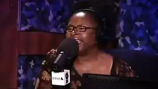 جيسيكا جيمس في مشهد قضيب أسود صريح