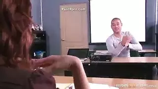 بريتني العنبر على وشك أن يكون لديك مجموعة من ثلاثة أشخاص مع صديقها القديم ونقاصه