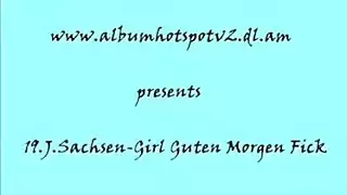 يمارس اثنان من الأزواج وزوجين شابين من الحي ممارسة الجنس أثناء الثلاثي الثلاثي