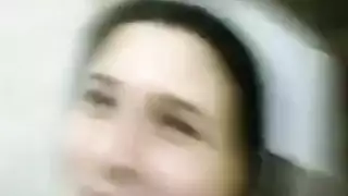 فتاة مصرية ساخنة تأخذ جماعًا قاسيًا وقبلات عميقة من رجلها