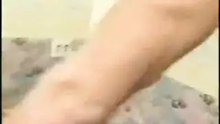 التبول مثليه 18 سنة من العمر تجميع النشوة