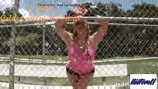 شي مشوي لقحبة كبيرة الصدر: فينيكس ماري إكس إكس إكس