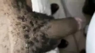 التبول الملبس موسيقى