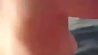 حفلة قارب ساخنة: أثداء تونسية ترتد في بيكيني صغير