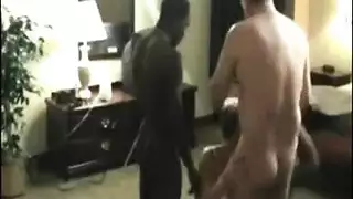 اغتصاب ونيك عنيف ثلاث فحول