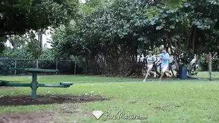 ينيك صاحبته العذراء