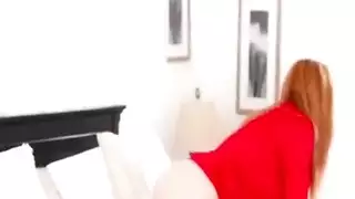 جلسة تدريب زوجة الأب على الكس المبلول مع ابن زوجها إباحي كامل