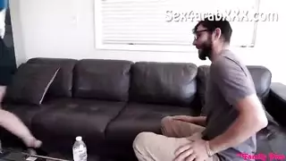 شهوة محظورة: كس أختي الجائع يتلقى نيكًا قويًا