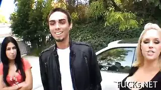 للحس العنابهه