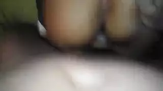 نيك شرجي ومهبلي قاسي: ضخها مليئة بالسائل المنوي