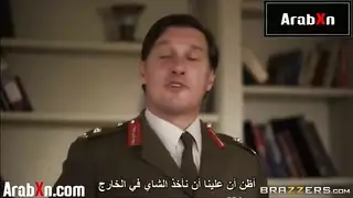 الخادمة سكس مترجم