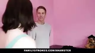 tushyraw annie aurora تصنع الديك في بلدها