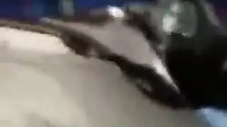 عاهرة كورية ناضجة تحب أن تتقذر في الخارج