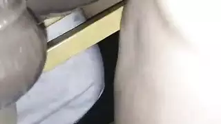 إباحية مع مراهقة تأخذ قضيبًا كبيرًا