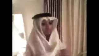 صاحب المحل يملأ فتحات الشرموطة المصرية في فيلم بورنو عنيف