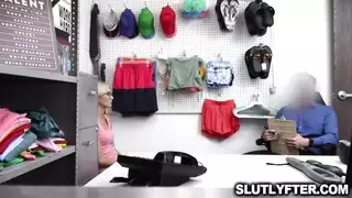 العادة السرية سولو حارس أمن حديث