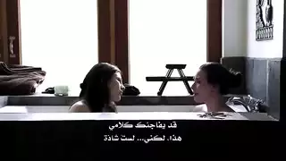 أختان مثارتان في جلسة لحس مهبلية ساخنة