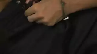 إباحية حميمة: أنثى عربية وذكر آسيوي يجنوان