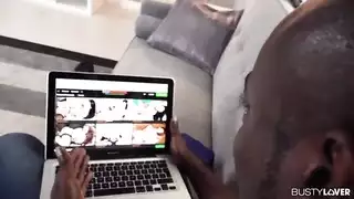 يستعبدها نيك