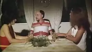 فيلم برازيلي كلاسيكي قديم: جوقة جنسية صاخبة لعائلة غزال